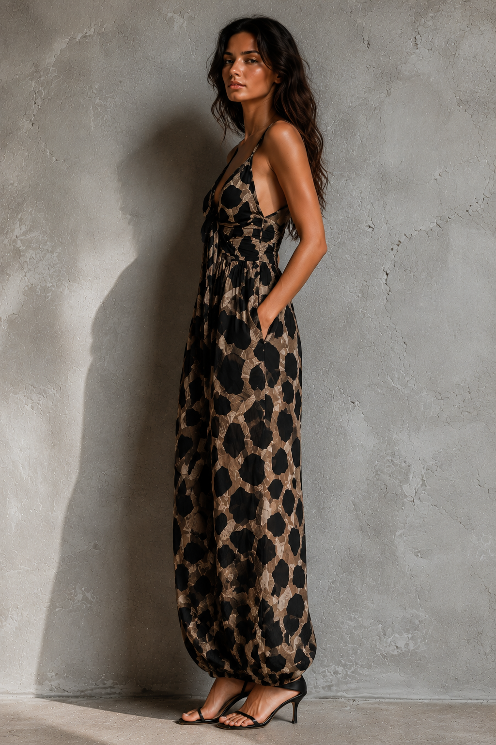 MONO ZAHIAN VALENTINA DARK EDITION
